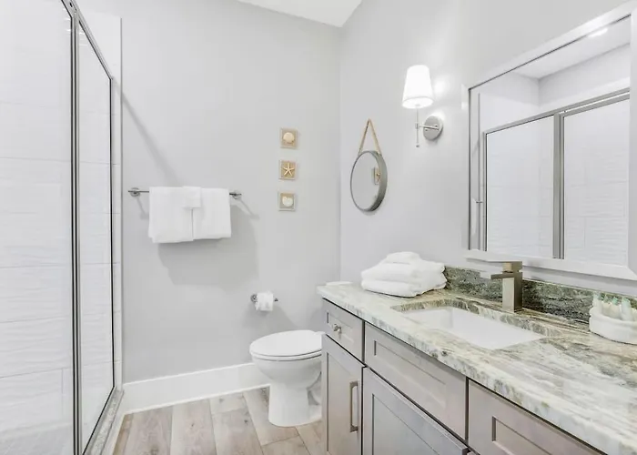 Porpoise-full Life Spacious W Ith Pool * Gulf Shores