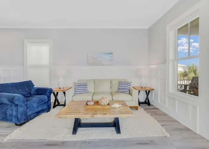 Porpoise-full Life Spacious W Ith Pool Gulf Shores